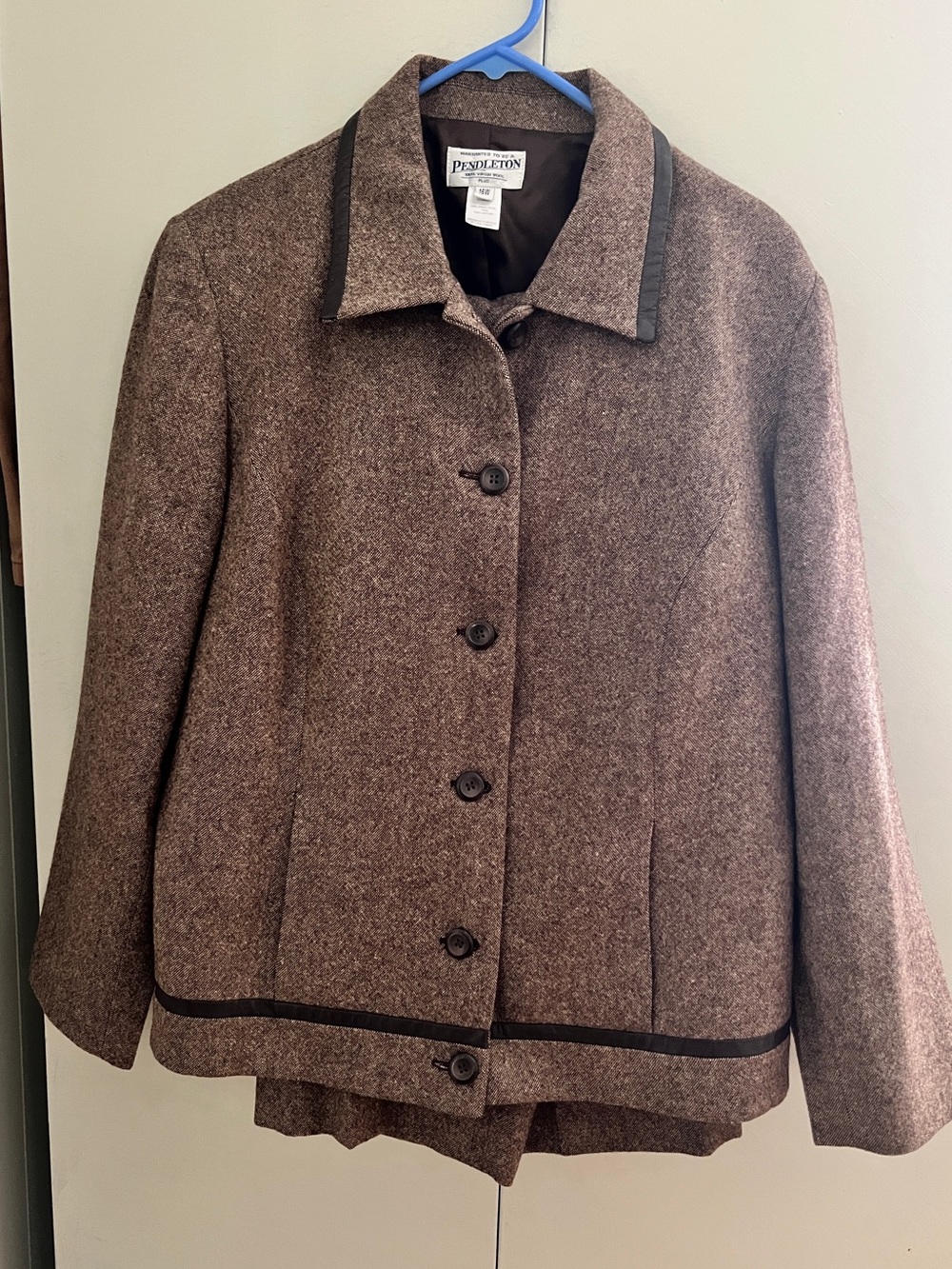 Pendleton Women’s 16 Brown 100% virgin Wool suit Button-Front Jacket and pants